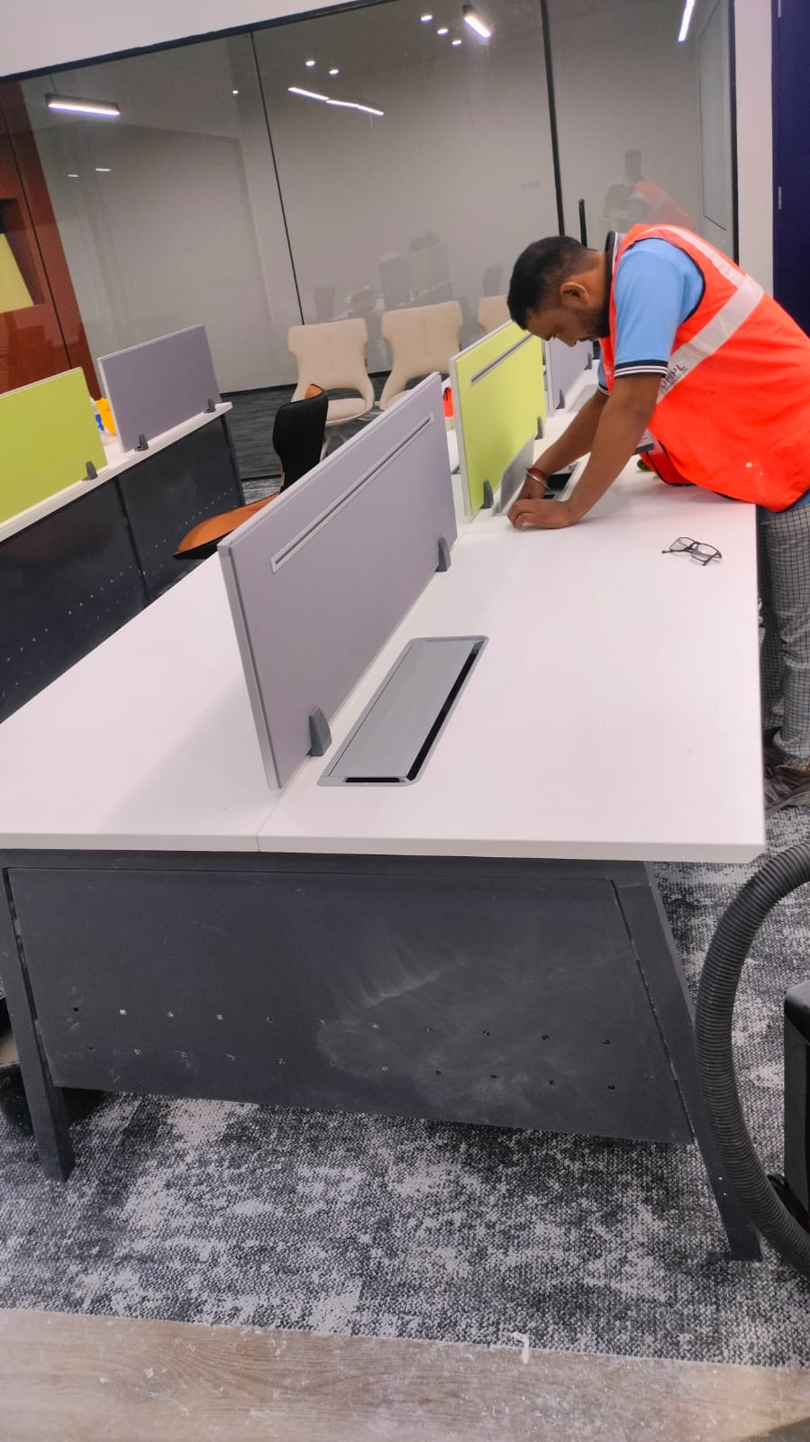 Office cleaning 2